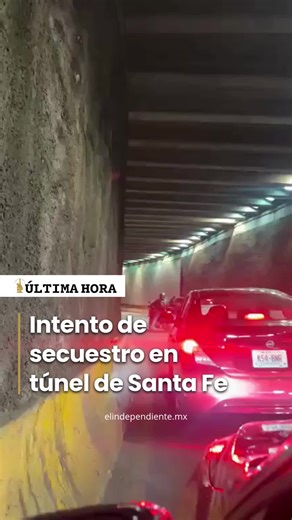 Un presunto intento de secuestro fue captado en video alrededor de las 9 de la noche en el túnel que conecta Santa Fe con Vista Hermosa, en la Ciudad de México. A pesar del intenso tráfico y la presencia de múltiples testigos, los agresores interceptaron a la víctima con total impunidad, dejando a los presentes en estado de shock. Síguenos para mantenerte informado en #ElIndependienteMx #CDMX #SantaFe #Túnel