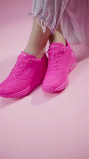 Think pink. Live pink. 🩷 Get your Skechers Million Air – Elevat-Air’s now. Visit skechers.in #SkechersStreet #SkechersSneakers #StreetCollection #StreetStyle #Sneakers #SneakerHead #StreetWear #Skechers #ForTheFreeSpirited #MillionAir #ElevatAir | SKECHERS