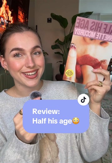 Heb jij het al gelezen? Dit zijn mijn spoiler-free gedachtes🫶🏼 Het boek heb ik gekregen van de uitgeverij. Uiteraard heeft dit mijn mening niet beinvloed! #booktoknl #boektok #halfhisage @Best of YA Books @Bookinfluencers 📖🌸💖