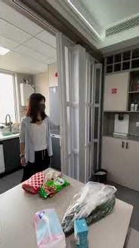 不破坏墙体十分钟安装好 冬天隔冷气 夏天隔绝热气 #折叠门#推拉门#客厅隔断Customized blinds for the whole house