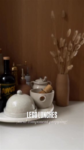Maria Koutsogiannis 🇬🇷 Greek Food Blogger on Instagram: "In 2026, we’re making Lego Lunches 🧱Would you try this? This hack is pure genius. The idea of meal component prepping has completely changed how I see, shape, and enjoy my meals. @littleveganeats — you are truly a genius!! Comment “RECIPE” below and I’ll send you the step-by-step blog post with everything you need to plan, prep, and make ahead for a seamless week. Here are some more Lego Lunch pieces to play around with 👇 🧱 Proteins 1