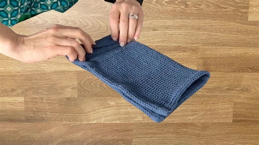 Why everyone's buying Dollar Store dish towels for Father's Day (brilliant!)