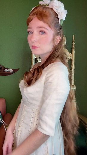 Exploring Baby Bangs Inspired by Daphne Bridgerton