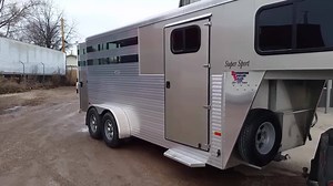 2018 SUNDOWNER SUPER SPORT 3 HORSE | Bunkhouse Trailer Sales