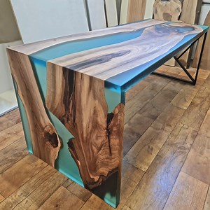 Walnut Wood Epoxy Waterfall River Table / Wood and Transparent Matte Turquoise Resin Console Table / Waterfall Desk / Bar Top/ Countertop - Etsy