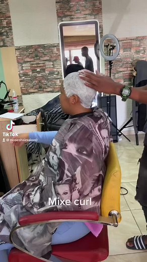 Moses Hair-Salon (@moseshairsalon)’s videos with Uzolimala - Dj_Zylo