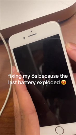 Fixing iPhone 6s Battery Explosion: A Nostalgic Repair Journey
