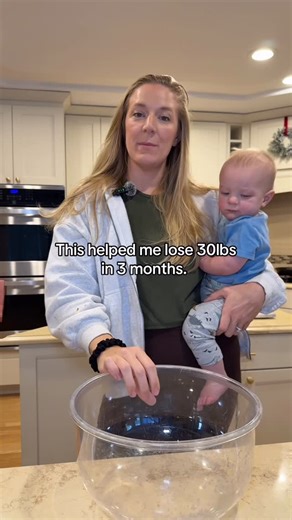 Victoria Berghorn on Instagram: "Weight loss made easy and tasty! Recipe below.. 1 can garbanzo beans 1 tub feta cheese 1 red onion chopped Chopped parsley Lemon zest 1/2 cup hemp hearts Dressing: 3tbs olive oil Juice of lemon Salt to taste"