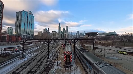 Why Chicago’s trains run backwards