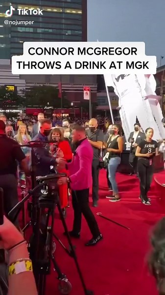 Connor McGregor Throws Drink at MGK at VMAs