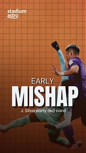 Passion or Madness? The boys discuss the red card incident that changed the game in the 15th minute. Catch the episode on the link below: 🔗 linktr.ee/mfpodcast #mfp | Stadium Astro