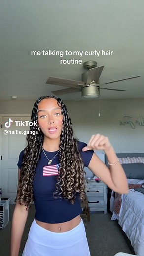 My Curly Hair Routine: A Step-By-Step Guide