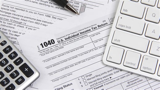 Tax extension doesn't delay payment deadlines: Legally Speaking