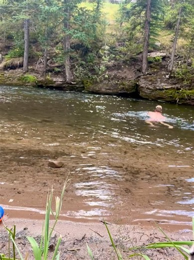 Riker Lynch on Reels