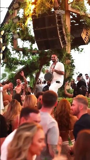 Black Coffee ft. Andrew the Percussionist – The Rapture Pt.III (Be Beach DXB) 🔥🥁