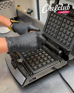 Chipotle Burrito! Experience the bold & enticing flavors of this recipe 🌯🤤 | Chefclub Canada