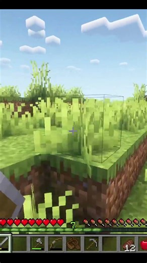 This mod is horrifyng- full video on my channel#minecraft #gaming #boiledone #games #alientripods