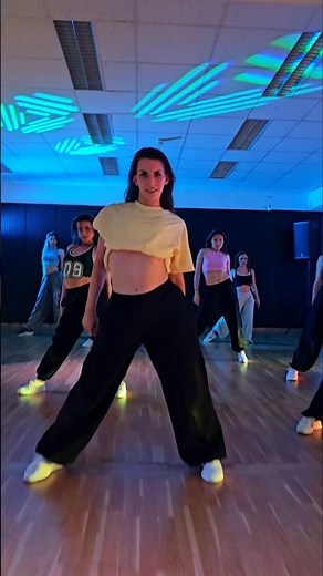 What a vibe 🫰🏻- Commercial Rotation by our amazing Selina - #linz - #tanzen #dance #commercial