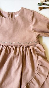 ⭐️ you want to do a quick project that’s not too overwhelming? This simple floral design does not take long at all 🤌🏼 so dainty and cute Comment “floral vine” for the link to these stickers | Thread Unraveled