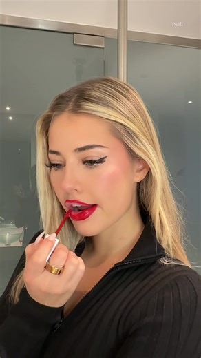 Publi. ✨ Acompañadme a una cena muy especial mientras pongo a prueba los Matte Ink de @Maybelline ES #maybelline #matteink #xmaslook #viralmakeup