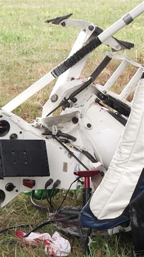 Ultralight plane crashes: 73-year-old seriously injured!
