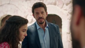 24K views · 2.3K reactions | Miran y Reyyan tendrán que decidir qué hacer en su posible última oportunidad de alejarse de Azize. Hoy en #HercaiEnImagen 9:30 pm por Imagen Televisión | Imagen Televisión | Facebook