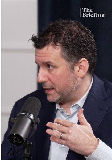 When members of Congress trade stocks while holding nonpublic information, public trust in our government plummets. Top pollster Celinda Lake and the Brennan Center’s Daniel Weiner discuss how we can combat corruption in the latest episode of The Briefing with Michael Waldman. Click the link in our bio to watch.