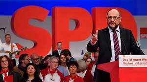 SPD-Parteivorstand will Sondierung mit Union