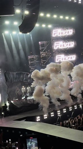 Best Night Ever: Celebrating 25 Years of Five