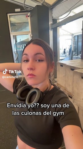 Culonas en el Gimnasio: Sin Envidias