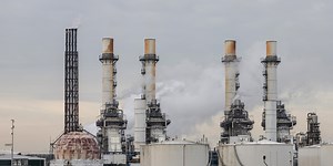 Energy Traders See Big Money in Carbon-Emissions Markets