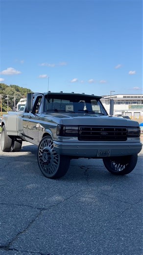 OBS Ford F-350 Dually #truck #diesel #liftedtrucks