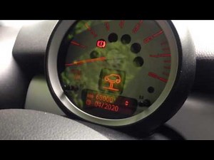 Comment réinitialiser le voyant de service dans la Mini Cooper ?