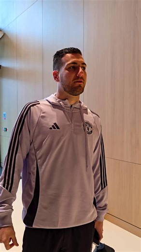 What's the best away stadium you've experienced? 🏟️ | Manchester United