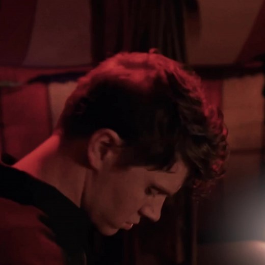 Evan Peters Singing Nirvana Song from Freakshow | AHS Edit