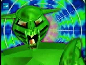 (FLASH WARNING) French Earthquake III advert