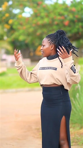 1.9K views · 51 reactions | 梁梁 kama unataka breakup then niachie what belongs to me .. follow this page O'Town Kidd | Otown Kidd | Facebook