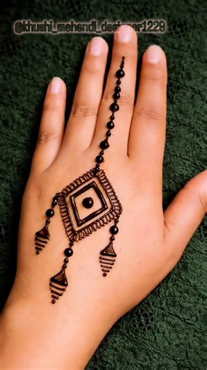 easy mehendi design♥️ #trending #shorts #youtube #ytshorts #reelschallenge #henna #mehendi #viral
