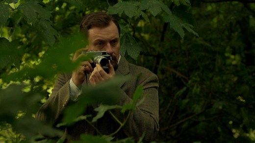 An interview with Linus Roache