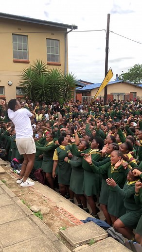 Incredible energy at Isibonelo High School in KZN, as the learners sing along to their favourite Gwijo song! #MTNGwijoChallenge #Gwijo #FYP #Singing #SingingTok #Mzansi #SouthAfrica #