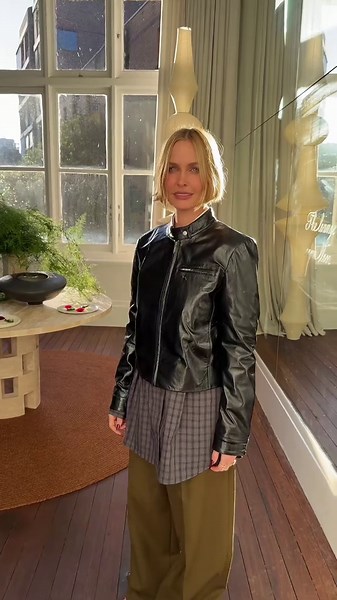 Do you want the house tour? Welcome to the @laraworthington x Witchery collection launch, in partnership with SIDE-NOTE. #witchery #styleauthority #laraworthington #housetour #launchevent