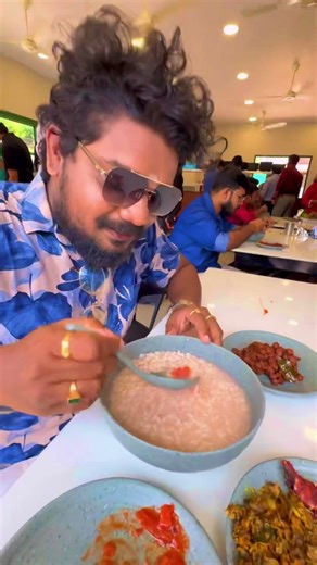 Ernakulam Indira Canteen a low price food Hotel Spot Edapally palarivattam