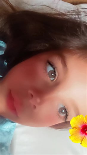 Os vídeos de Ana Julia (@ana_julia01032020) com som original - Trapa.mp4