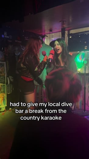 Sick New World on Instagram: "it wouldn’t be a proper karaoke night without some soad 👏 TT: kittylicious7"
