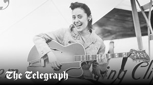 Caterina Valente, polyglot singer and guitarist who delighted audiences in Europe and America