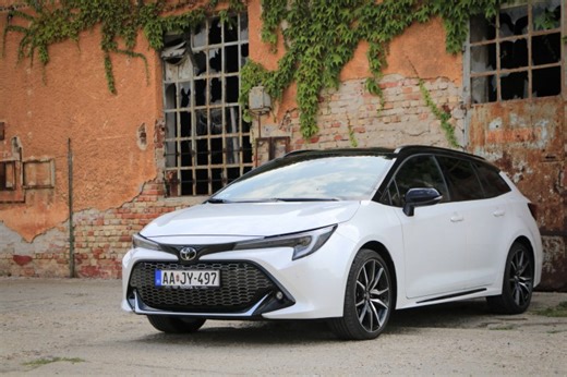 Ezért a kocsiért eladnád a családi dízel kombidat is, hidd el