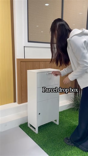 see how our mailbox protects your packages! #ParcelBox #OutdoorMailbox #PrivacyProtection