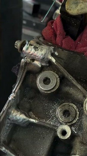 Welding a Nut onto a Snapped Stud / Bolt for Easy Extraction #automobile