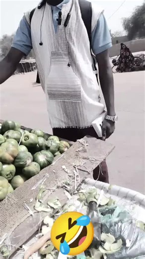 #viral_tik_tok Viral tiktok torodien micro question zarma ciine harrandii 😂😂 avec un vendeur de lemou 🤔😂🫢