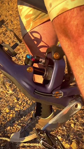 @nrmlmtber finding the “sus” in “suspension” 💀 #mtblife #status #specialized #humor #suspension